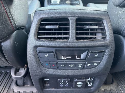 Used 2021 Honda Pilot Black Edition image 10