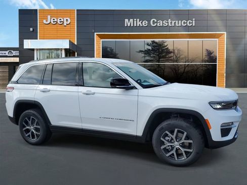 New 2025 Jeep Grand Cherokee Limited image 3