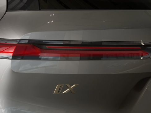 Used 2026 BMW iX xDrive45 w/ M Sport Package image 35