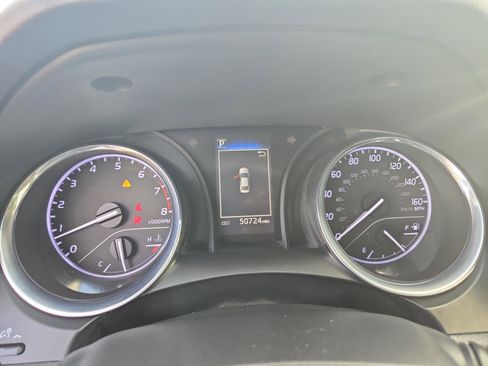 Used 2020 Toyota Camry SE image 13