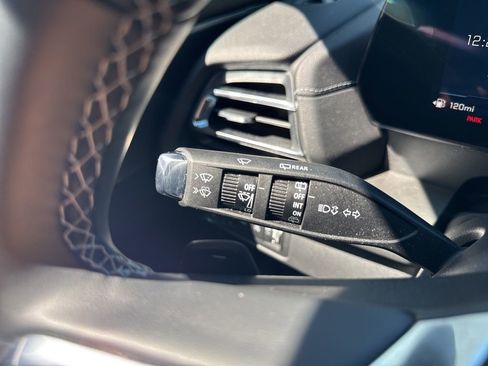 Used 2026 Chevrolet Traverse LT w/ Driver Confidence Package image 15