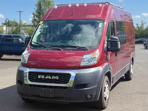 Used 2021 RAM ProMaster 2500 w/ Premium Appearance Group FWD image 1