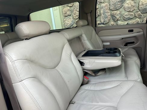 Used 2002 GMC Yukon XL 2500 SLT image 51