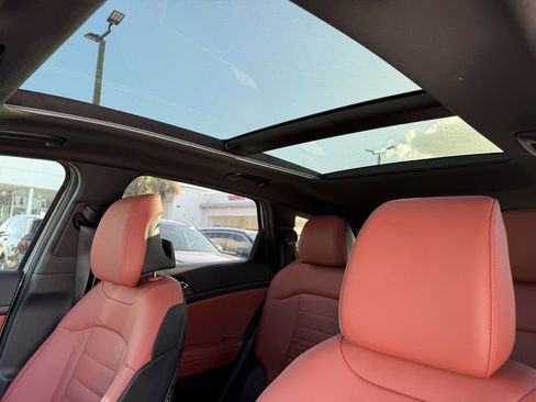 New 2026 Kia Sportage SX image 17