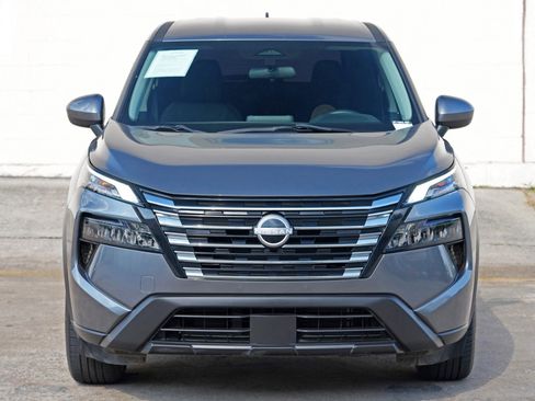 Used 2024 Nissan Rogue SV FWD image 37