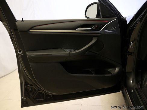 Certified 2023 BMW X4 xDrive30i w/ Premium Package image 25