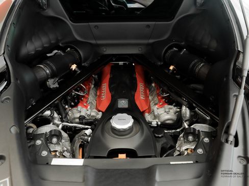 Certified 2023 Ferrari SF90 Stradale AWD/4WD image 5