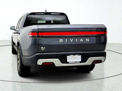 Used 2024 Rivian R1T Adventure Dual AWD/4WD image 6