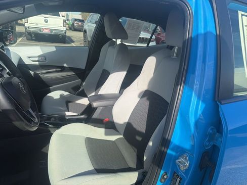 Used 2021 Toyota Corolla SE image 15