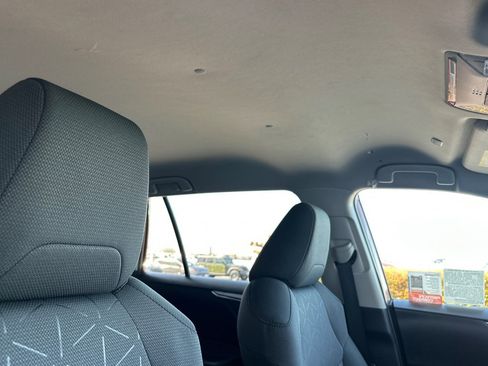 Used 2023 Toyota RAV4 XLE image 15