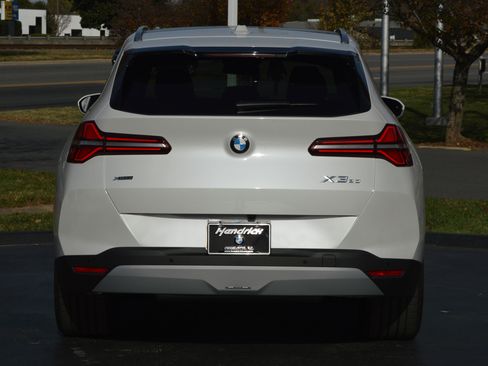 Used 2026 BMW X3 xDrive30 w/ Convenience Package image 10