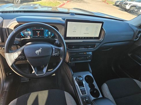 Used 2025 Ford Bronco Sport Big Bend image 16