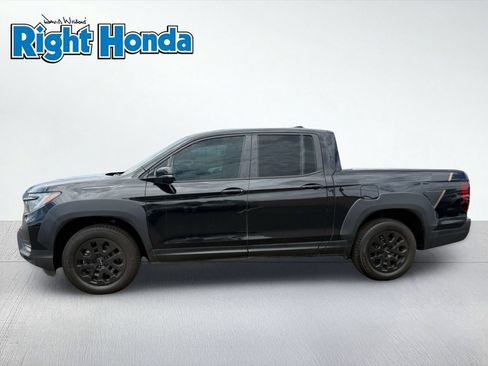 Used 2023 Honda Ridgeline Black Edition image 3