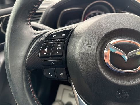 Used 2015 MAZDA MAZDA3 i Touring image 19