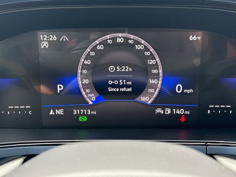 Used 2024 Volkswagen Taos SE image 24