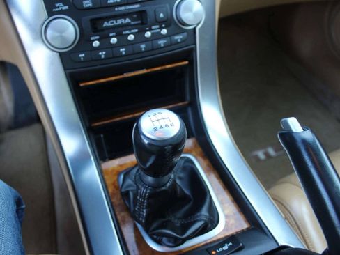 Used 2004 Acura TL FWD image 8
