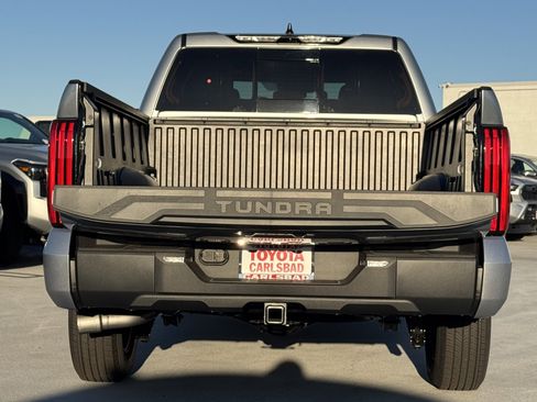 New 2026 Toyota Tundra SR image 9