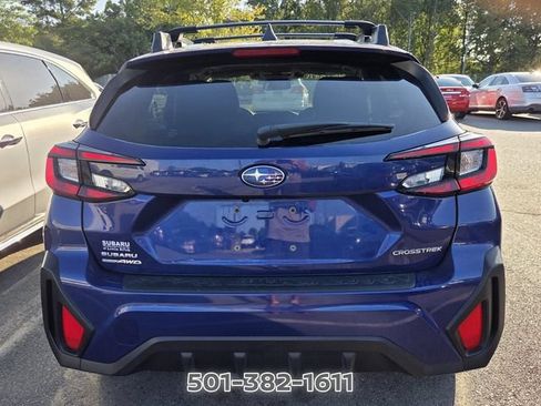 Used 2024 Subaru Crosstrek 2.0i Premium AWD/4WD image 3