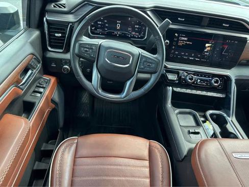 Used 2024 GMC Sierra 2500 Denali Ultimate w/ LPO, GMC Protection Package image 19