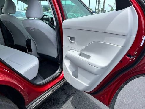 New 2026 Hyundai Kona SE FWD image 19