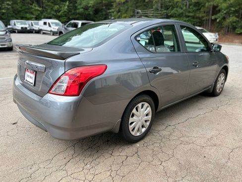 Used 2019 Nissan Versa S Plus FWD image 7