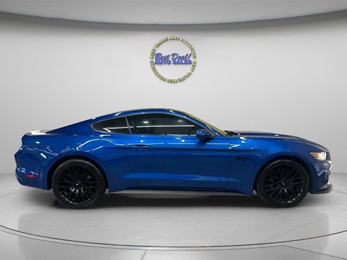 Used 2017 Ford Mustang GT w/ GT Performance Package RWD image 6