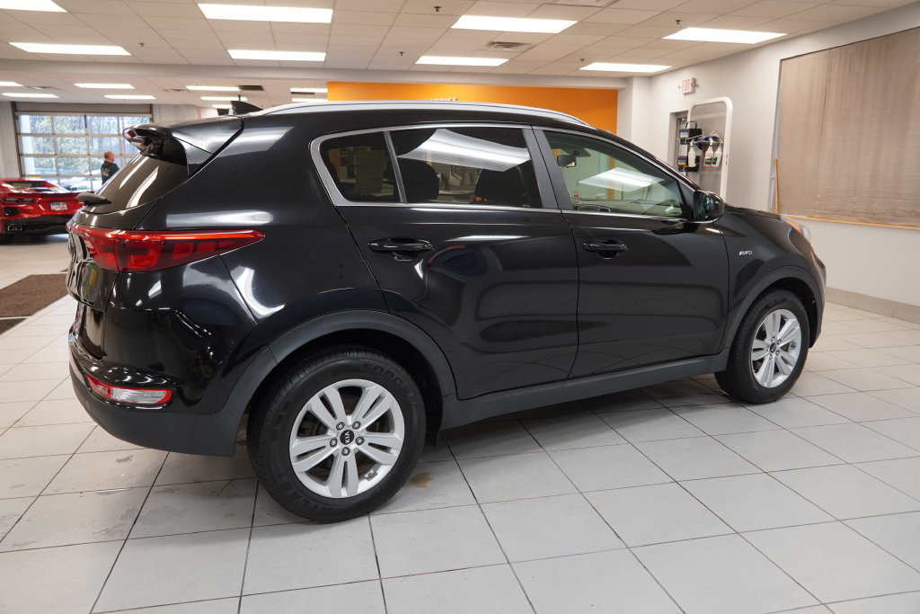 Used 2017 Kia Sportage LX w/ LX Popular Package AWD/4WD image 11