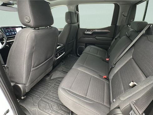 Used 2024 GMC Sierra 1500 Elevation w/ Preferred Package AWD/4WD image 12