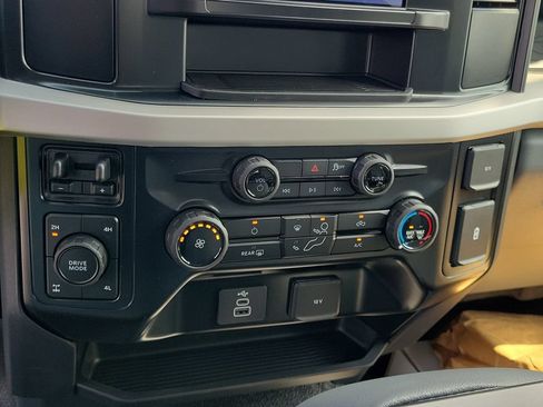 New 2026 Ford F350 XL w/ XL Chrome Package AWD/4WD image 29