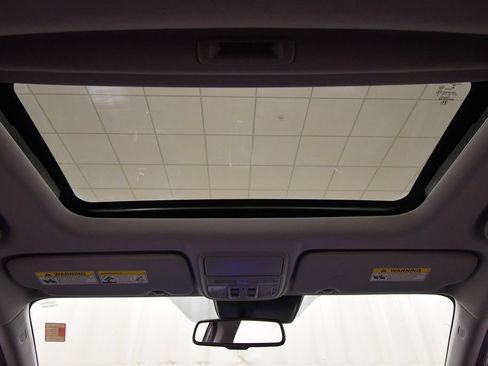 Used 2021 Honda CR-V Touring image 16