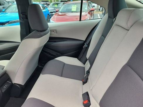 Used 2024 Toyota Corolla LE FWD image 25