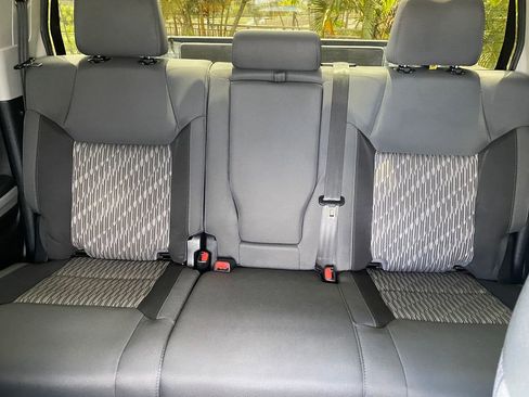 Used 2020 Toyota Tundra SR5 AWD/4WD image 36