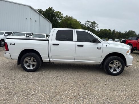 Used 2016 RAM 1500 Express image 8