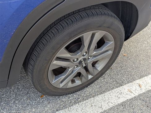 Used 2022 Kia Seltos S image 11