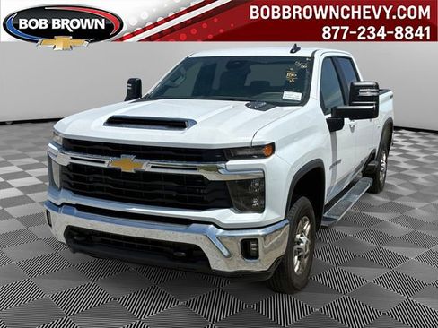 Used 2025 Chevrolet Silverado 2500 LT w/ Convenience Package AWD/4WD image 1