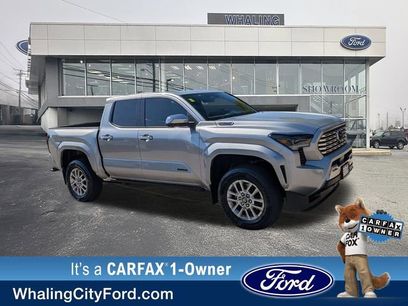 Used 2025 Toyota Tacoma Limited