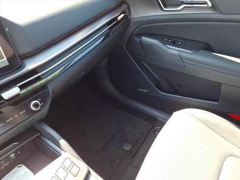 New 2026 Kia Sportage SX Prestige AWD/4WD image 26