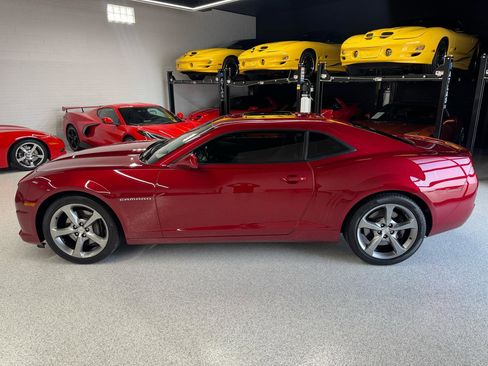 Used 2013 Chevrolet Camaro SS w/ RS Package image 9