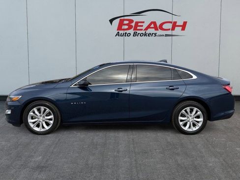Used 2020 Chevrolet Malibu LT image 11