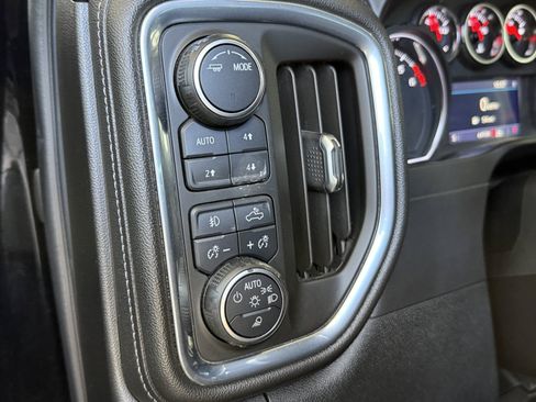 Used 2021 Chevrolet Silverado 1500 RST w/ True North Edition Plus AWD/4WD image 18