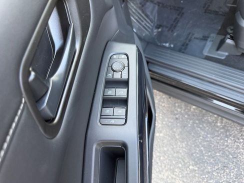 New 2026 Nissan Pathfinder SV image 13