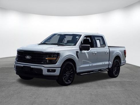 Used 2025 Ford F150 XLT w/ Equipment Group 302A MID RWD image 7