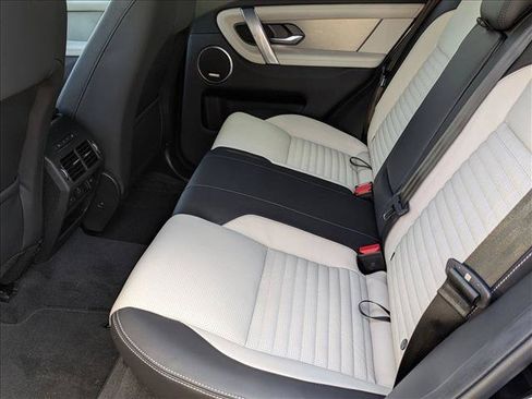 New 2026 Land Rover Discovery Sport Landmark AWD/4WD image 17