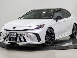 Used 2025 Toyota Camry XSE FWD video 1