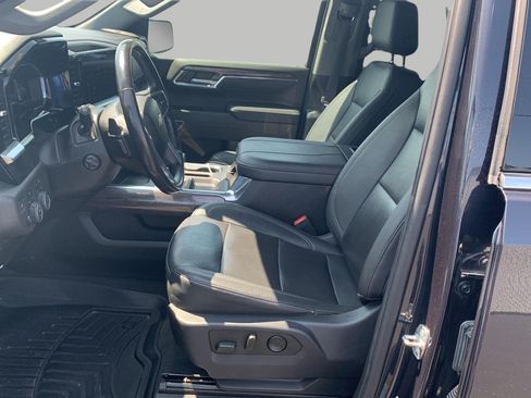 Used 2023 Chevrolet Silverado 1500 LTZ w/ LTZ Convenience Package II AWD/4WD image 22