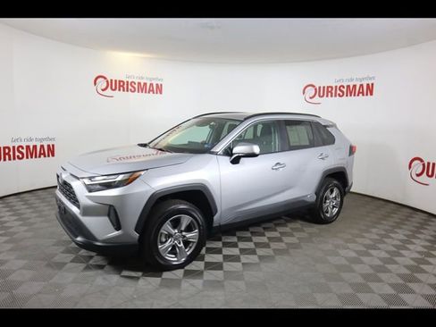 Used 2024 Toyota RAV4 XLE w/ Convenience Package AWD/4WD image 5