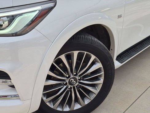 Used 2019 INFINITI QX80 Luxe w/ 22" Wheel Package RWD image 8
