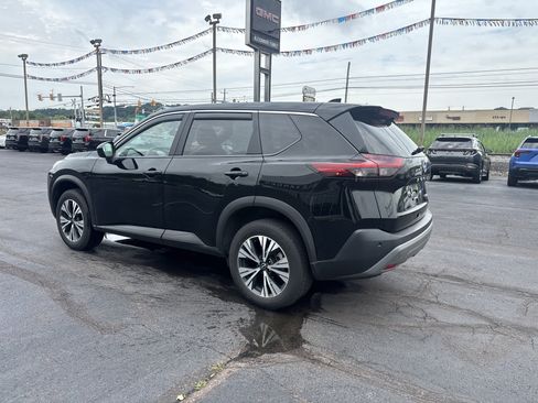 Used 2023 Nissan Rogue SV AWD/4WD image 6