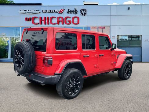 Certified 2025 Jeep Wrangler Unlimited Sahara w/ Safety Group AWD/4WD image 4