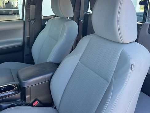 Used 2016 Toyota Tacoma SR image 26
